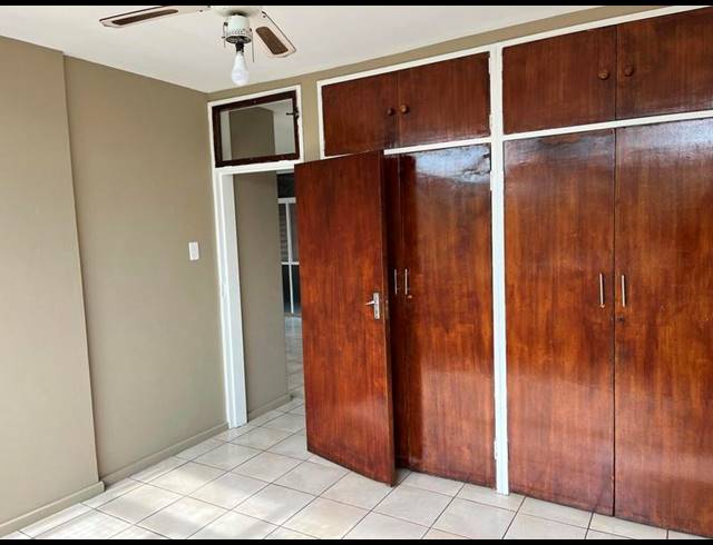 1 BEDROOM APARTMENT FOR SALE IN MUCKLENEUK